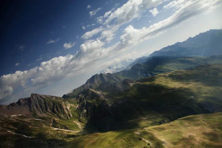 Le Mont Blanc vu du ciel de Tarentaise en été